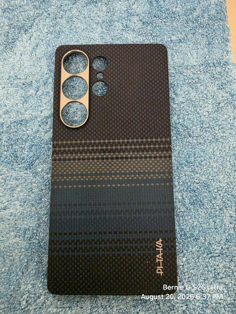 Taka Black & Blue Carbon Fiber-Pattern Samsung S25 Ultra Case
